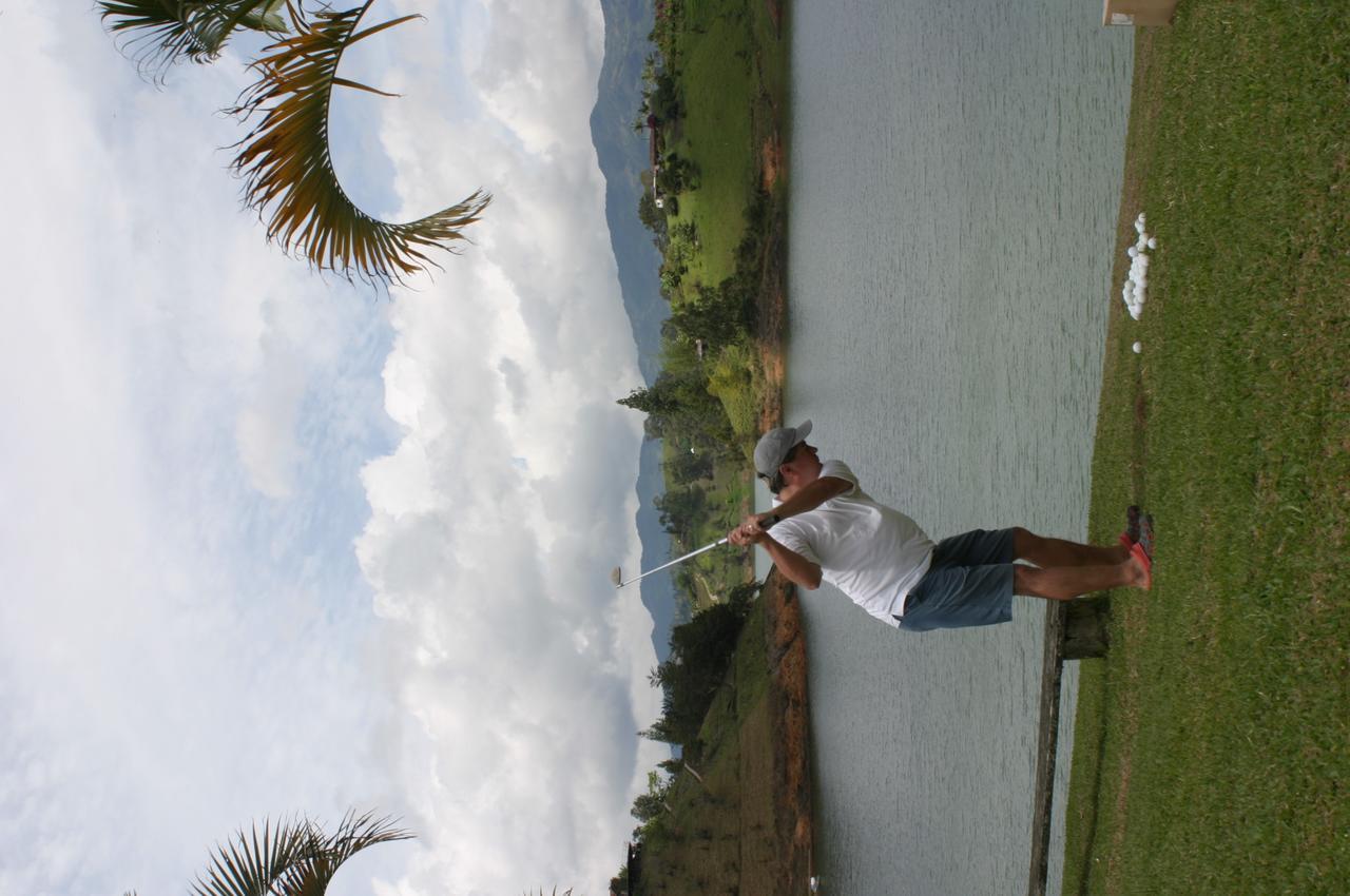 Casa Finca Tipica The Lake Hotel Guatapé エクステリア 写真