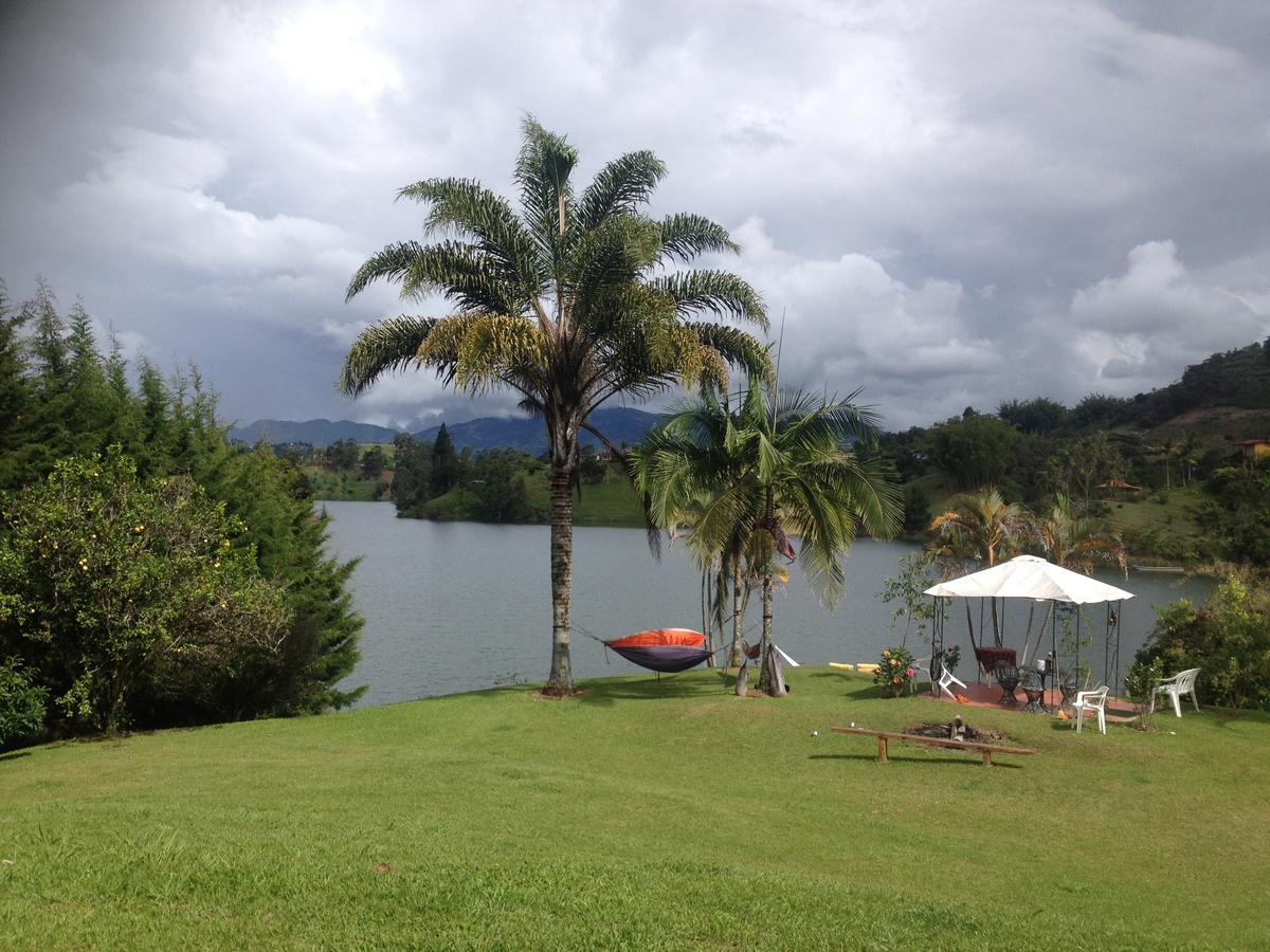 Casa Finca Tipica The Lake Hotel Guatapé エクステリア 写真