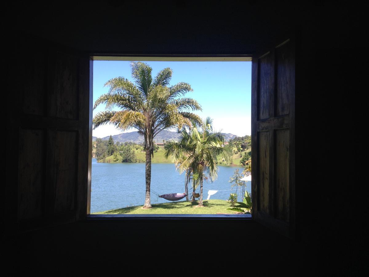 Casa Finca Tipica The Lake Hotel Guatapé エクステリア 写真