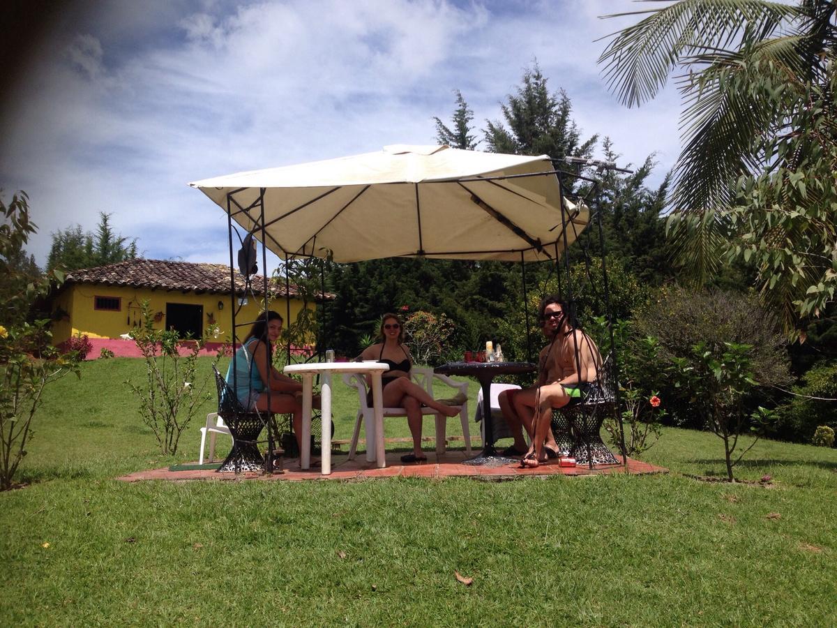 Casa Finca Tipica The Lake Hotel Guatapé エクステリア 写真